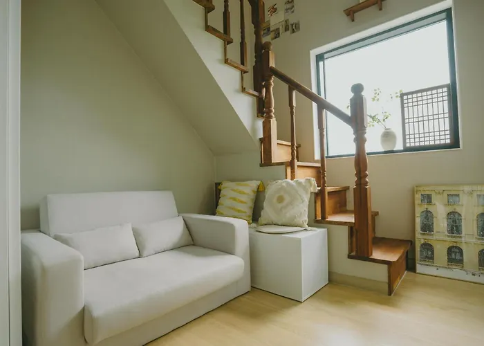 Edge House Hongdae
